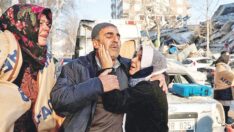 Siz oy ve para için affettiniz deprem affetmedi