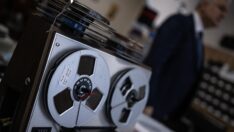 Türkiye’nin ses mirası, 15 bin parçalık plak koleksiyonunda saklı