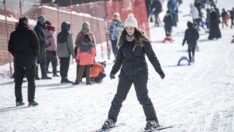 Yarıyıl tatilinin son gününde Palandöken’de yoğunluk yaşanıyor