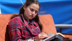 Depremlerde arkadaşlarını kaybeden Fatma’nın en büyük hayali doktor olmak