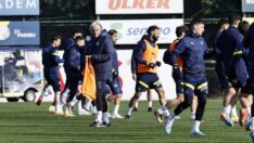 Fenerbahçe, Beşiktaş maçı hazırlıklarına devam etti! Enner Valencia ve Emre Mor’un durumu