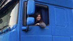 Fransa’dan Türkiye’ye TIR’ıyla tonlarca yardım taşıyan Gülfem: Beni yadırgıyorlardı