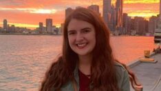 Sadece 1 dolara satın aldığı çanta lüks markaya ait çıktı