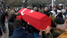 Türk tiyatrosunun duayen ismi Köksal Engür son yolculuğuna uğurlandı