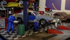 Diorama sanatıyla film sahnelerini canlandırıyorlar