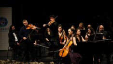 Grammy ödüllü Maxim Vengerov Eskişehir’de depremzedeler yararına konser verdi