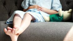 İran’da kansere yakalanan yüzlerce çocuk tedavi güçlüğü çekiyor