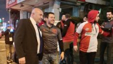 İstanbul’daki Samsunsporlular, Başkan Yıldırım ile şampiyonluğu kutladı