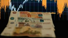 Rus bütçesi ilk çeyrekte 2,4 trilyon ruble açık verdi