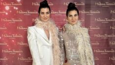 Tuba Büyüküstün balmumu heykeliyle yan yana geldi