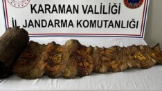 Üzerinde İbranice yazılar bulunan 4 metrelik tarihi yılan derisi ele geçirildi