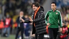 Alanyaspor-Galatasaray maçında Fatih Tekke’ye kırmızı kart
