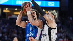 Anadolu Efes, Virtus Bologna’ya yenildi ve Euroleague defterini kapattı