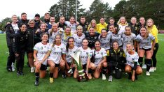 Beş trans futbolcuyla kupa kazanan kadın takımı tartışma yarattı: “Bacağını iki yerden kırdılar”