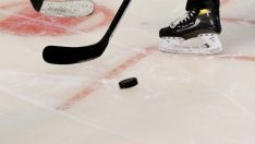 Buz hokeyinde heyecan İstanbul’da