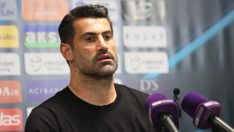 Hatayspor’un hocası Volkan Demirel: İstifa etmek istedim ama olmadı!