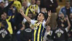 İrfan Can Kahveci’nin tek rakibi Alex