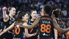 Kupa Voley’de finalin adı Fenerbahçe Opet – Eczacıbaşı Dynavit oldu