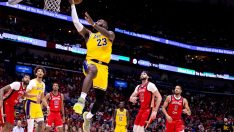 LeBron James Los Angeles Lakers’ı play-off’a taşıdı