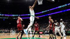 Miami Heat’i yenen Boston Celtics seride öne geçti