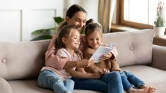 Sağlık Bakanı’ndan “çocuklarınıza sarılın” tavsiyesi