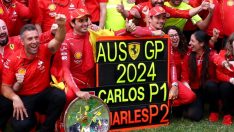 Sainz ameliyattan 16 gün sonra kazandı! Ferrari duble yaptı