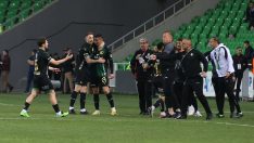 Sakaryaspor, 10 kişiyle Boluspor’u 2-0 mağlup etti