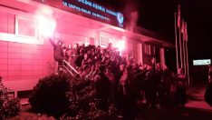 Trabzon’da bir grup taraftar, TFF’yi protesto etti