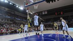 Türk Telekom sahasında Fenerbahçe Beko’yu yıktı