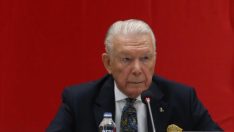 Uğur Dündar: Olympiacos’u elenmiş olarak buradan uğurlarız