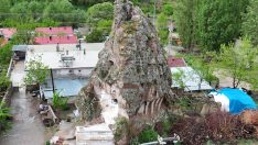 Dedelerinden kaldı: 25 metrekarelik peribaca ev