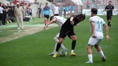 Diyarbekir Spor-Bursaspor maçı yoğun güvenlik önlemleri altında oynandı