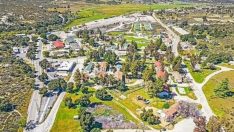 Duyanlar şaşırıyor: Tüm kasaba 213 milyon TL’den satışta