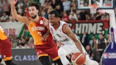 Galatasaray, Karşıyaka’yı deplasmanda uzatma sonunda yıktı!