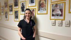 İkiziyle prematüre doğdu: Şimdi onlarca erken doğana hayat veriyor