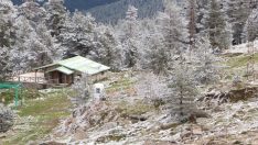 Kartalkaya beyaza büründü