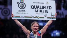 Milli güreşçi Zeynep Yetgil, Paris Olimpiyatları’na kota aldı