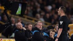 Premier Lig’de yeni dönem: VAR kararları stadyumda açıklanacak