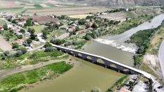 8 kemerli Şahruh Köprüsü yıllara meydan okuyor