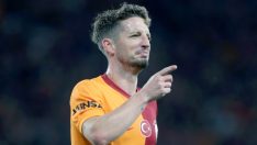 Dries Mertens bir sezon daha Galatasaray’da