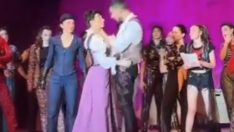 Uraz Kaygılaroğlu, erkek rol arkadaşıyla öpüştü