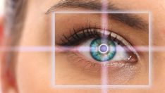 Kontakt lens kullanan kadınlar için   dört altın kural