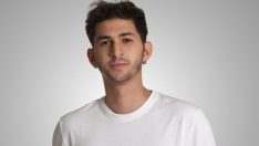 MÜZİKTE KENDİ YOLUNU ÇİZEN BİR SES