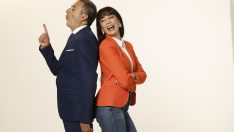 AŞK VE SİYASETİN KOMİK ÇATIŞMASI TİYATRO SAHNESİNDE