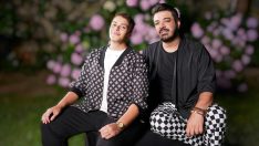 İKİ DELİ BİR ARADA