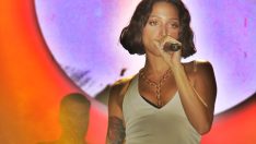 ZEYNEP BASTIK VE EMİR CAN İĞREK’TEN MÜZİK ZİYAFETİ