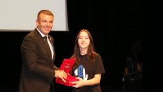 TÜMKİAD BAŞARILI ÖĞRENCİLERİ ÖDÜLLENDİRDİ