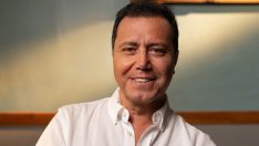 ORHAN HAKALMAZ UZUN BİR ARADAN SONRA YENİDEN SAHNEDE