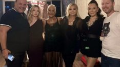 SİBEL ALAŞ VE JALE SİLİVRİ VİLLADA SEVENLERİYLE BULUŞTU