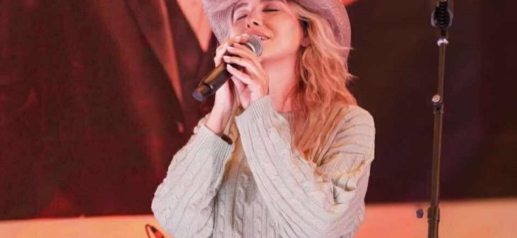 GÜLBEN ERGEN AMERİKA TURNESİNE DALLAS’TAN BAŞLADI